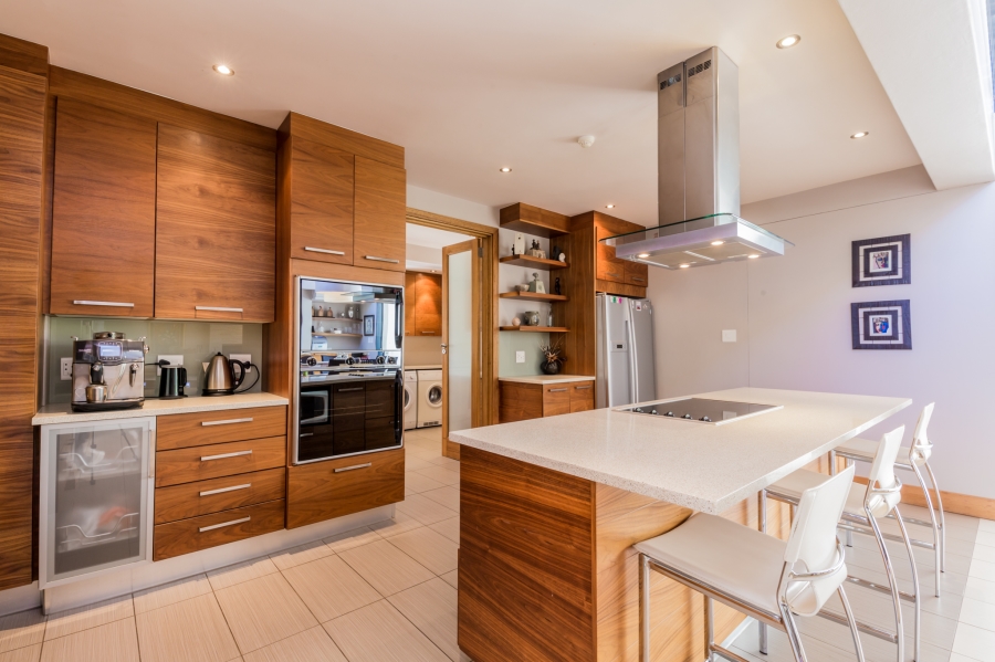 4 Bedroom Property for Sale in Pearl Valley at Val de Vie Western Cape